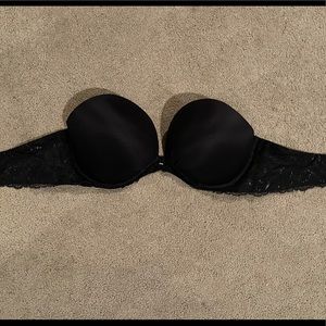 Victoria’s Secret black strapless bra, 34DD, lace